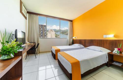 Centro Hotel | Discover Alice Vitoria Hotel by Nobile with Pool & Dining