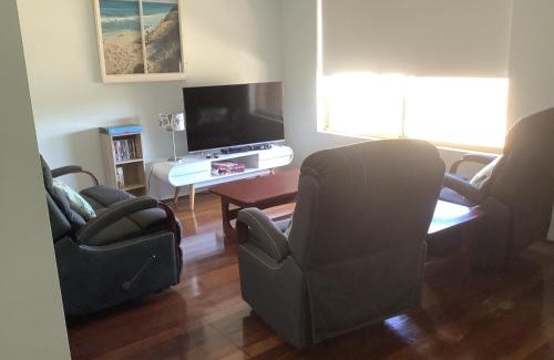 Leeman House | Beachfront Bliss at Alimac's Stay in Leeman