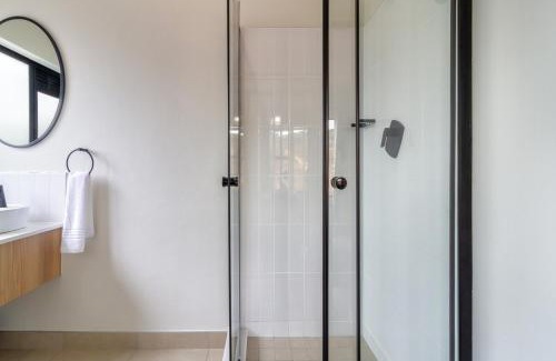 Greater Johannesburg Metropolitan Area Apartment | AlimamaSpaces Princess Thaba Eco