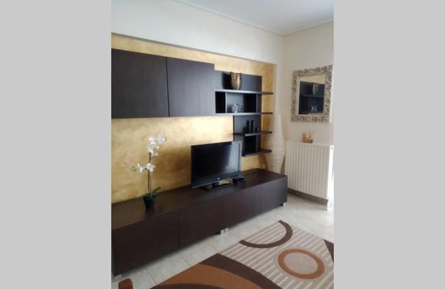 Sparta Apartment | Top-Rated Alina's Place: Family-Friendly & Accessible Stay