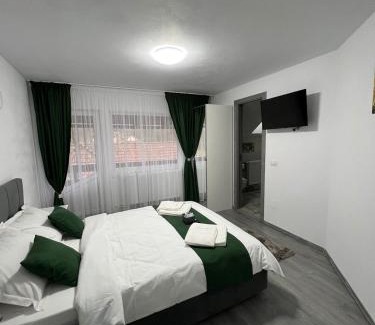 Moieciu House | Budget-Friendly Alio Guest House: Ideal for Families
