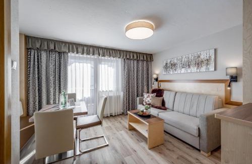 Soelden Apartment | Charming Aliona Apart: Family-Friendly with Breakfast Included