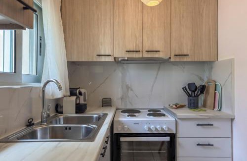 Agii Apostoli Apartment | Alisahni Home 2: Oceanfront Retreat with 9.9/10 Rating