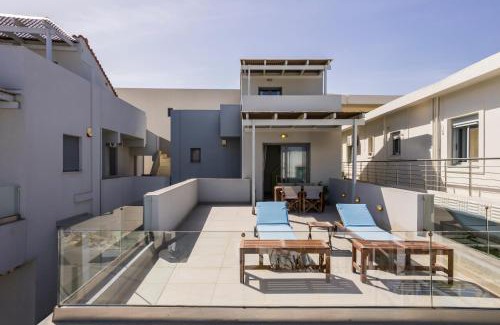Agii Apostoli Apartment | Oceanfront Alisahni Villa & Suite: Guest Rated 9.6/10