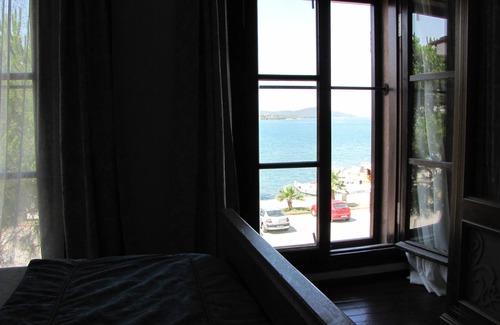 Ayvalik Bed & Breakfast | Discover Aliye Hanım: Highly Rated with Family-Friendly Amenities