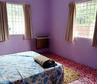 Kuala Pilah House | Family-Friendly Retreat at Aliza Scawa Homestay