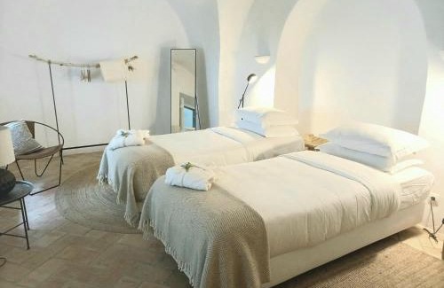 Beja Bed & Breakfast | Oceanfront Aljana Guest House Beja - Rated 9.2/10