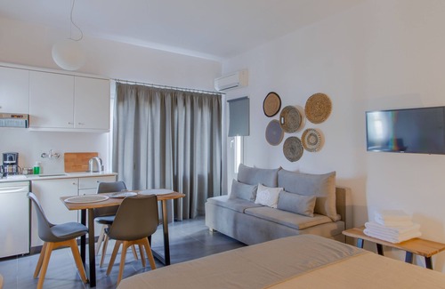 Paleopolis Hotel | Discover Alkyoni Studios: 4-Star Retreat with Breakfast