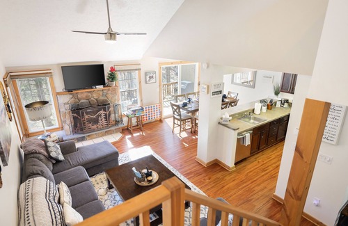 Tannersville House | Top-Rated Retreat Steps from Camelback Mountain Trails