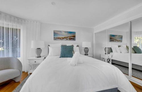 Merimbula Apartment | Captivating Views Await at Our Family-Friendly Hotel