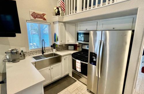 Parker Dam House | Riverfront All-American Escape with Ocean Views & Pet Friendly