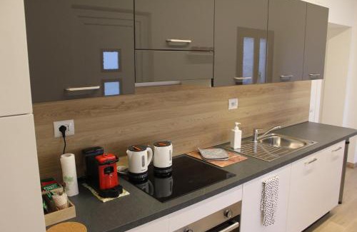 Artegna House | Discover All'antico ulivo Affittacamere: Pet-Friendly Haven