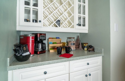 Massanutten House | Relaxing Retreat at Massanutten with Hot Tub & Great Amenities