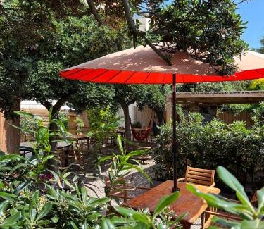Marina di Castagneto Carducci Hotel | Oceanfront All'Etrusconia Hotel in Castagneto Carducci