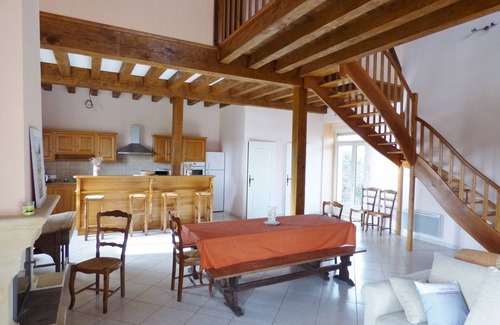 Salagnac Cottage | Perfect Getaway at Salagnac Pool for Family and Friends