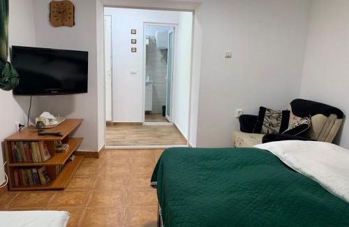 Mahmudia House | Discover Delta: Guest Rated 9.3 with Family-Friendly Amenities