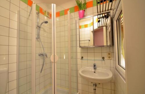 Floridsdorf Apartment | Explore Ajo Vienna Siemens with Contactless Check-in Options