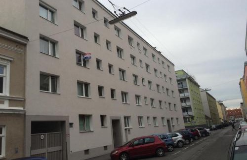 Floridsdorf Apartment | Explore Ajo Vienna Siemens with Contactless Check-in Options