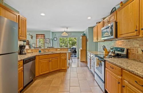 Jim Thorpe House | Unbelievable Game Room & Hot Tub in Pocono Family Home