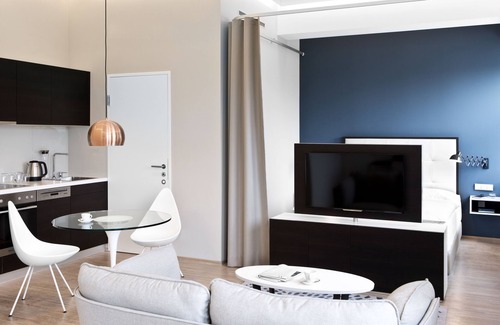 Favoriten Apartment | Dream View Apartment with Kitchen - Pet Friendly Stay Awaits
