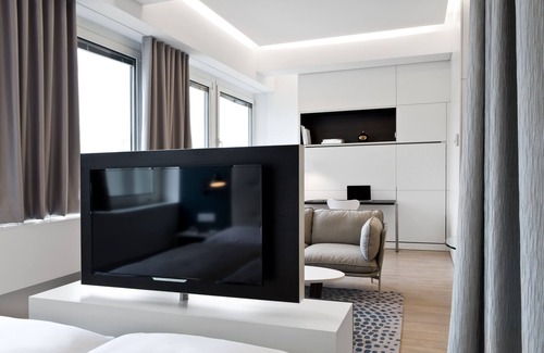 Favoriten Apartment | Dream View Apartment with Kitchen - Pet Friendly Stay Awaits