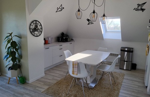 Saint-Briac-sur-Mer Apartment | All mod cons apartment with sea view and pools. Vast Longchamp beach 5 min walk