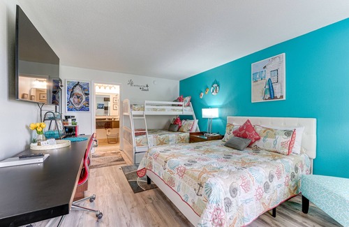 Trailer Estates Hotel | Inviting Oceanfront Retreat with Pool and Tiki Bar!