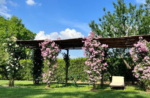 Pistoia House | Experience All'Ombra Del Tiglio: 4-Star Family Retreat