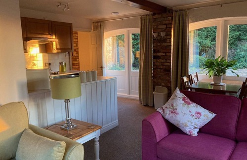 Lockton Cottage | Ground Floor Retreat: Open Plan Living with Lake Views