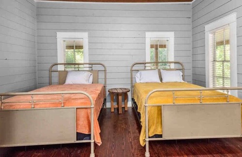 Nacogdoches House | All Original 1900s Farmhouse with Hay Meadow View