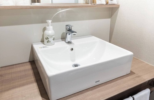 Chuo House | Comfortable Semidouble Rooms with Bath in Chuo-ku, Tokyo