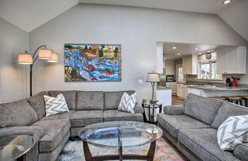 Chewelah House | All-Seasons Chewelah: Ideal Spot for Fishing, Golf & Skiing
