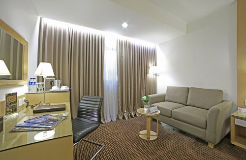 Kelapa Gading Barat Hotel | Discover All Sedayu Hotel Kelapa Gading: Family-Friendly Stay