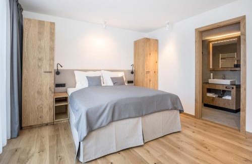 Galtur Apartment | Pet-Friendly All-Suite Resort Paznaun with Ocean View