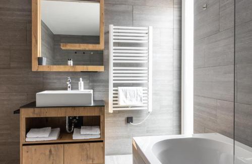 Galtur Apartment | Pet-Friendly All-Suite Resort Paznaun with Ocean View