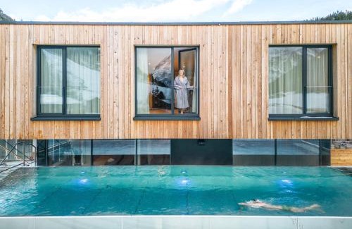 Galtur Apartment | Pet-Friendly All-Suite Resort Paznaun with Ocean View