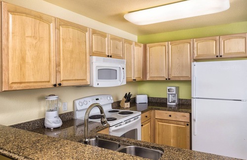 Las Vegas Resort | Experience Home Comforts with Pool and Spa Amenities