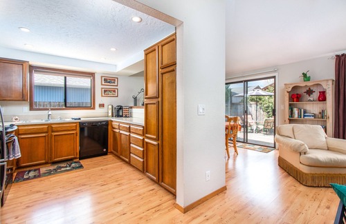 Keizer House | Home-Like Comfort in Salem: Family-Friendly Getaway