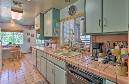 Mariposa House | Discover Your Private Mountain Retreat with Ocean Views