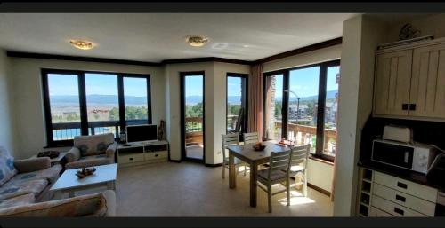 Razlog Apartment | Stunning ALL VIEW in Golf Resort with Oceanfront Pool