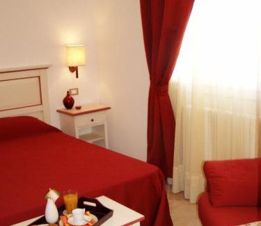 Castel Guelfo di Bologna Bed & Breakfast | Top-Rated Alla Corte Del Picchio Room & Breakfast Experience