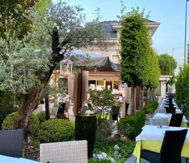 Bussolengo Bed & Breakfast | Eco-Friendly Retreat at Alla Passeggiata with Hot Tub