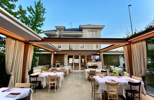 Bussolengo Bed & Breakfast | Eco-Friendly Retreat at Alla Passeggiata with Hot Tub