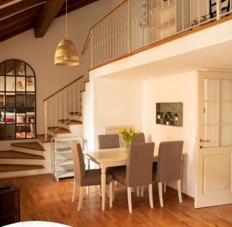Cernobbio Apartment | Delightful Stay at Alla Piazzetta del Castello - 4 Stars