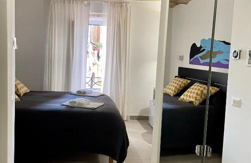 Monterotondo Bed & Breakfast | Historic Comfort at Alla Quercia - Family-Friendly Stay