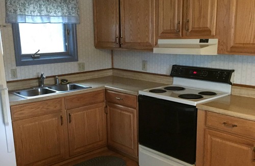 Allagash Cottage | Top-Rated Allagash Rentals for Hunting, Fishing & Snowmobiling