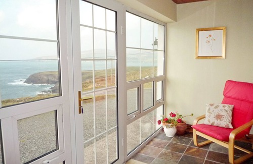 Waterville Ski Chalet | Pet-Friendly Allaghee Mor Holiday Home with Spa & Breakfast