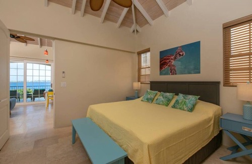 Estate Enighed Hotel | Oceanfront 1 Bedroom Suite at Allamanda - Guest Rated 10/10