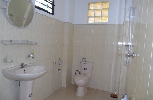 Mirissa Bed & Breakfast | Allan Guest House: Highly Rated with Spa and Breakfast