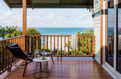 Yamba House | Allawah Cottage - Popular Family-Friendly Beach House Retreat